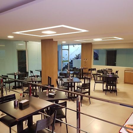 Oft Place Hotel Гоянія Екстер'єр фото