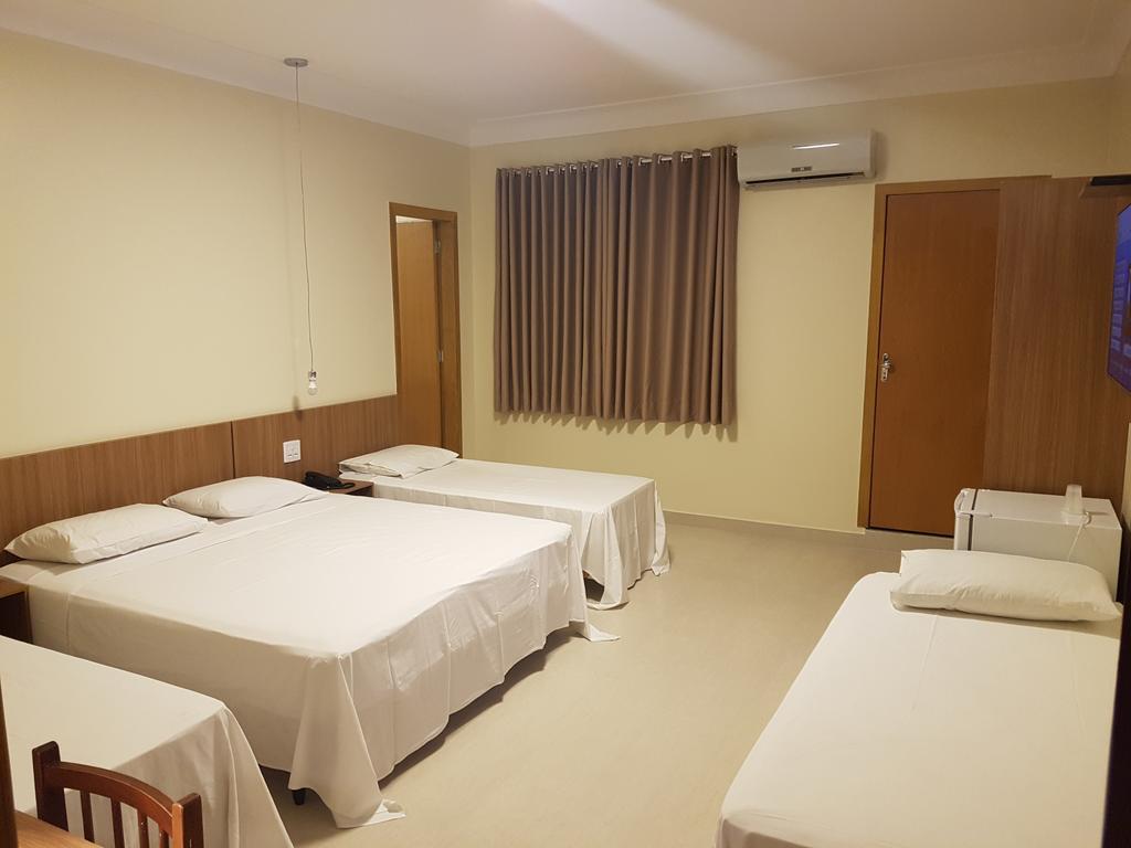 Oft Place Hotel Гоянія Екстер'єр фото