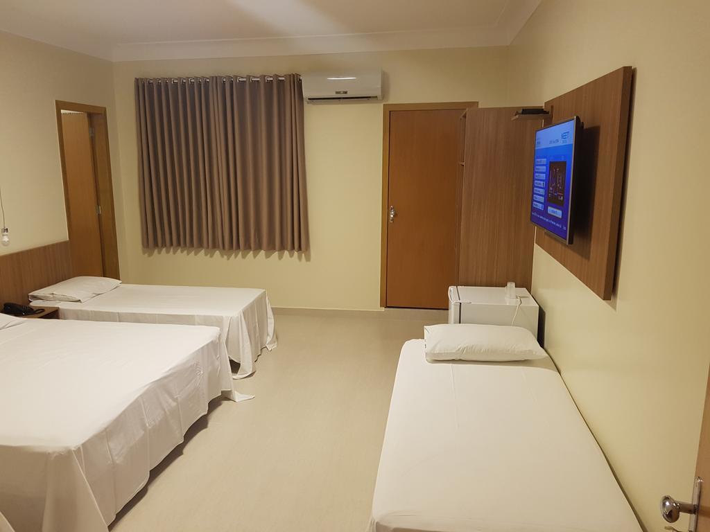 Oft Place Hotel Гоянія Екстер'єр фото