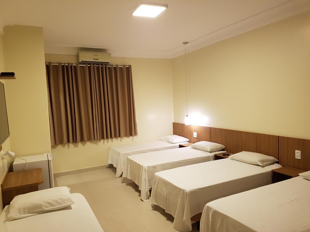 Oft Place Hotel Гоянія Екстер'єр фото