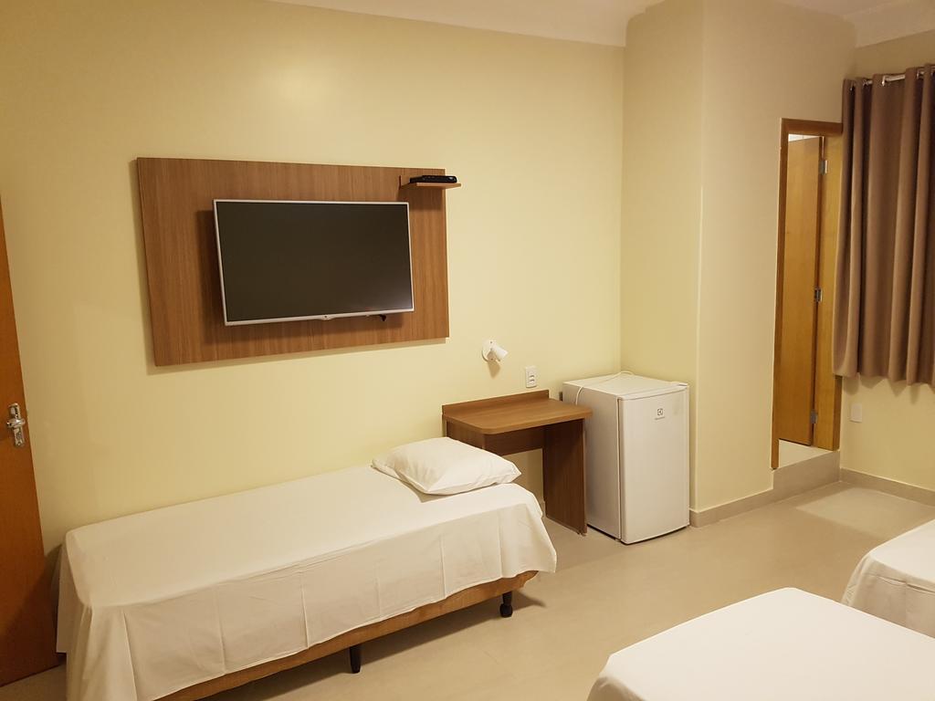 Oft Place Hotel Гоянія Екстер'єр фото