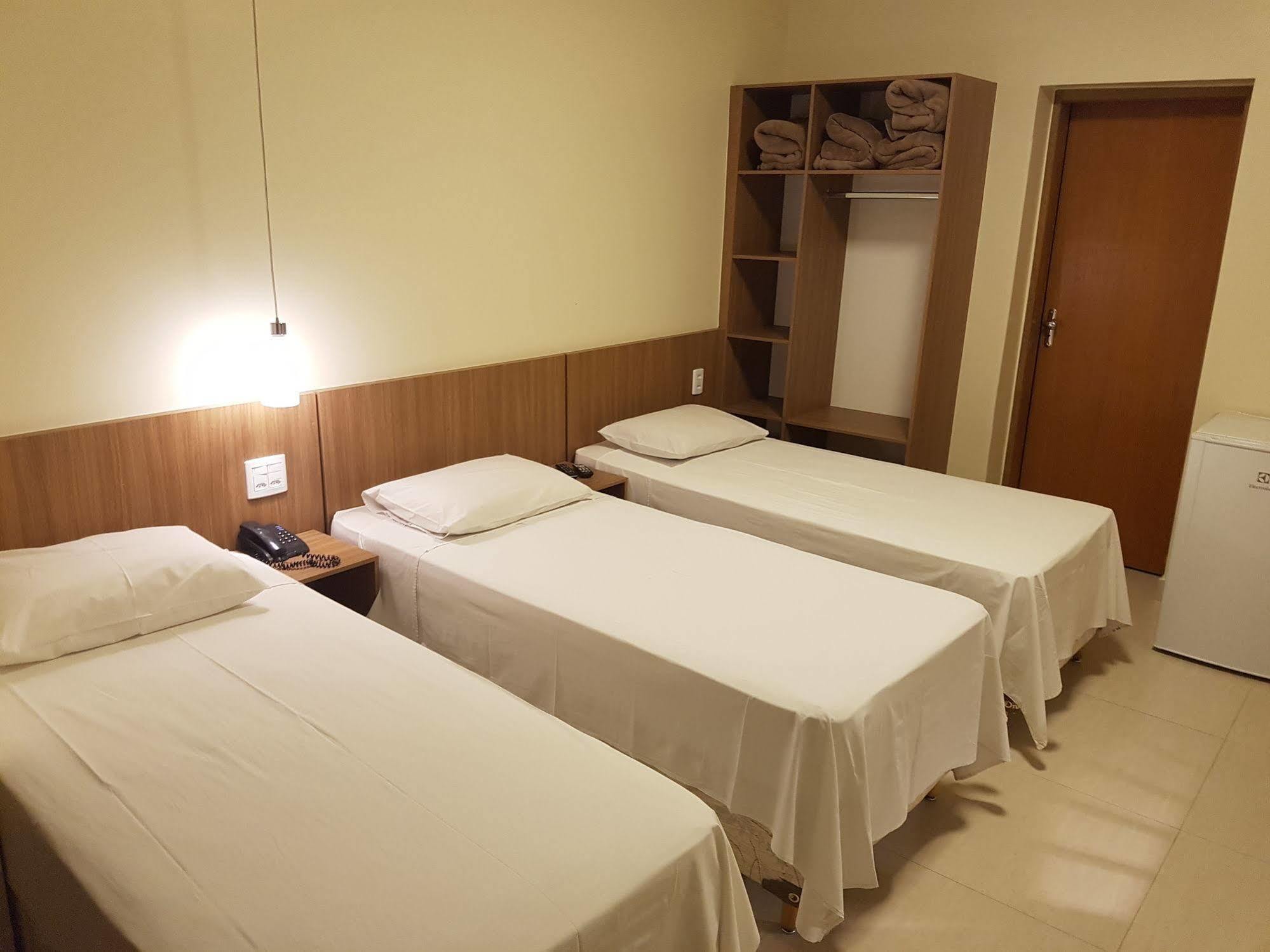 Oft Place Hotel Гоянія Екстер'єр фото