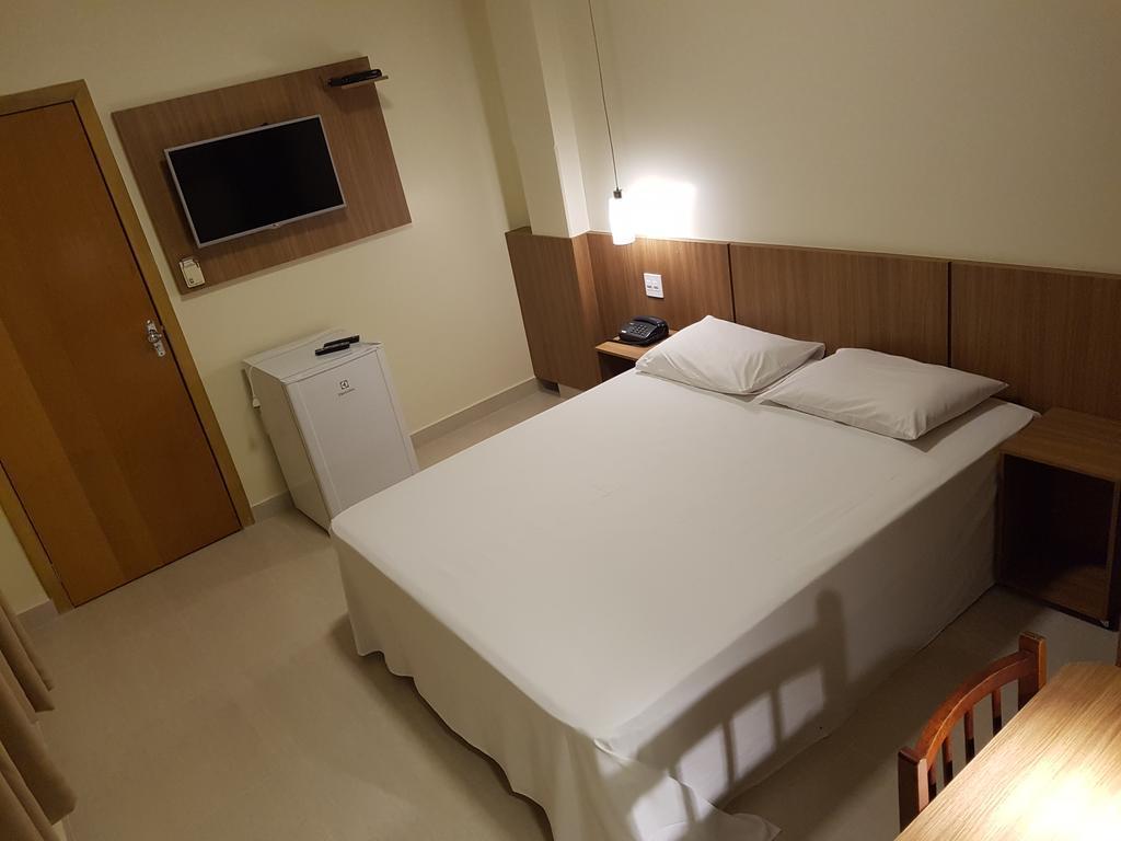Oft Place Hotel Гоянія Екстер'єр фото